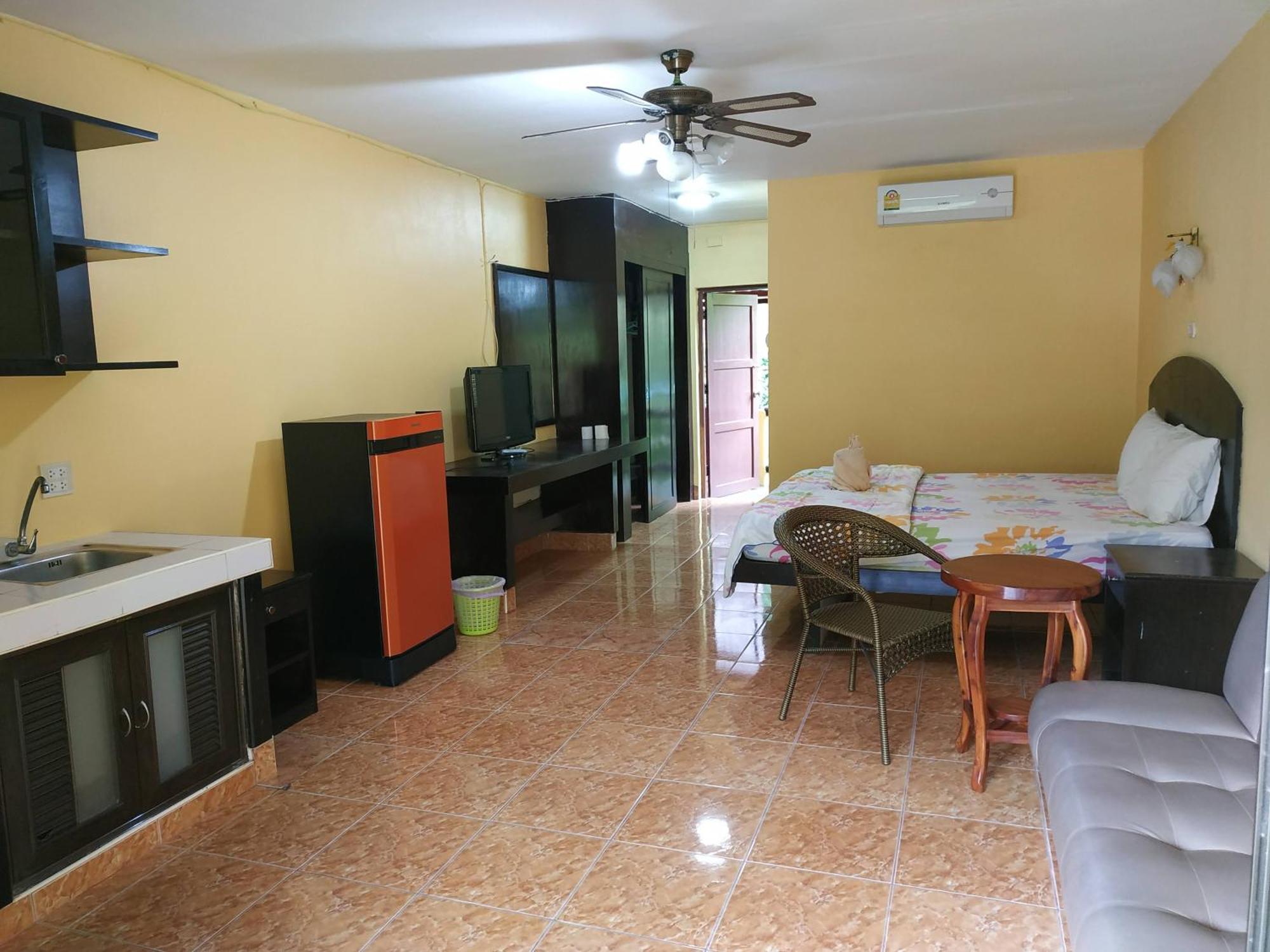 Rattana'S Resort Ranong Exterior photo