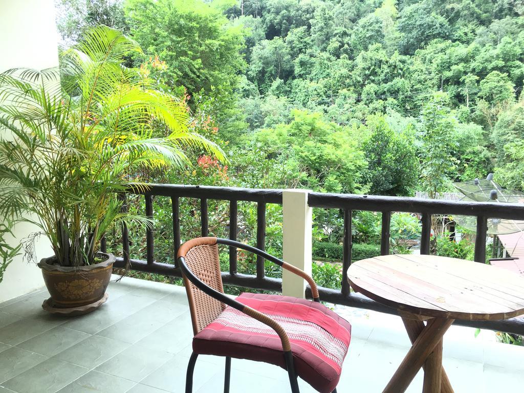 Rattana'S Resort Ranong Exterior photo